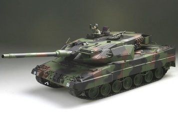 Радіокерований танк German Leopard 2 A6 NATO 1:24 Airsoft /JR (Camouflage RTR Version) A02105192/A02103830 фото